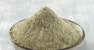 Les meilleures astuces contre la chute de cheveux ! argile verte