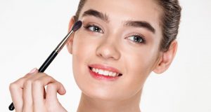 Affiner un visage arrondi grâce au maquillage affiner un visage arrondi