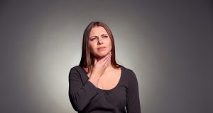 Extinction de voix : 4 remèdes naturels extinction de voix