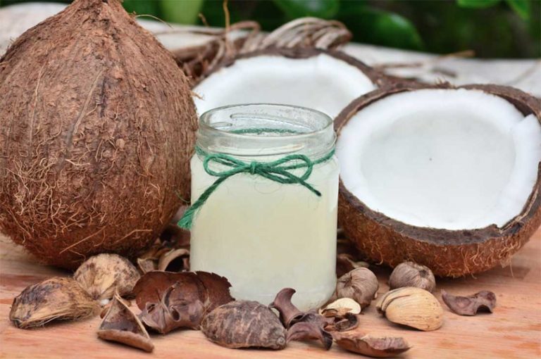 Huile de coco : Tous les bienfaits pour le corps