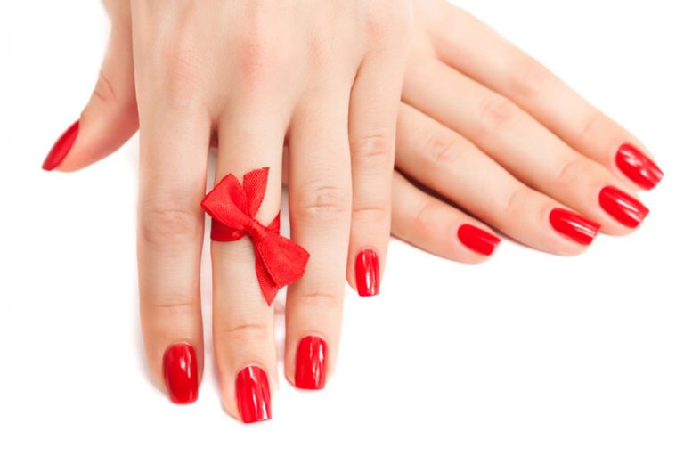 Vernis à ongles semi permanent : Toutes nos astuces pour un résultat parfait