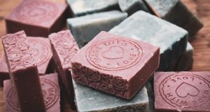 Un savon au lait de chèvre pour prendre soin de sa peau savon lait de chèvre