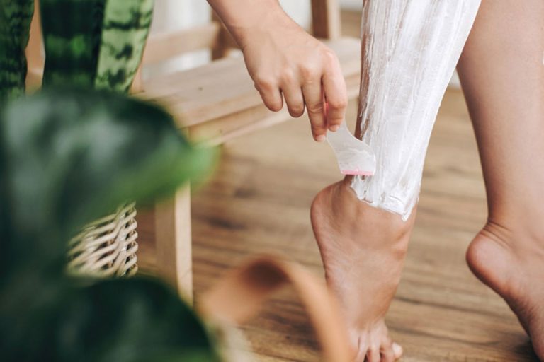 Epilation à la crème dépilatoire : 5 conseils pour un rendu parfait !