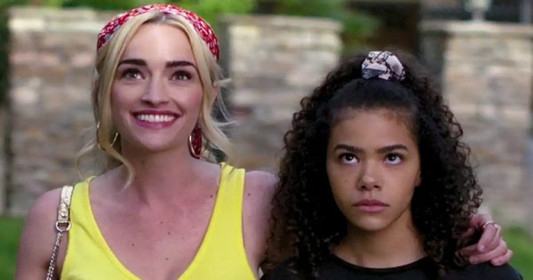 Ginny & Georgia saison 2 : Un faucon s’invite sur le tournage !