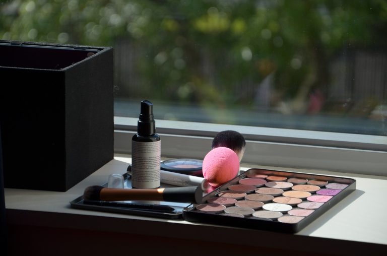 5 astuces pour se maquiller parfaitement le teint