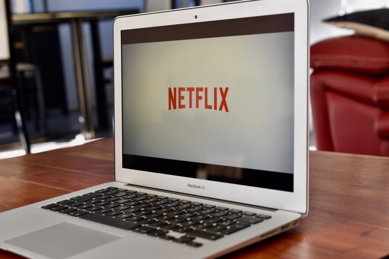 Nouveautés Netflix : toutes les dates de sortie des séries de cette année