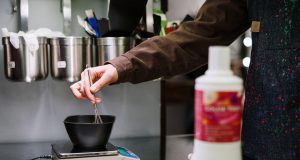 Comment choisir sa coloration de cheveux selon son teint ? coloration de cheveux