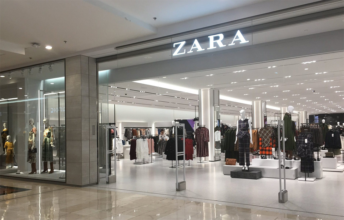 La robe à fleurs Zara que toutes les femmes vont adopter !
