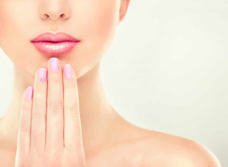 Quelle manucure choisir pour des ongles courts ?