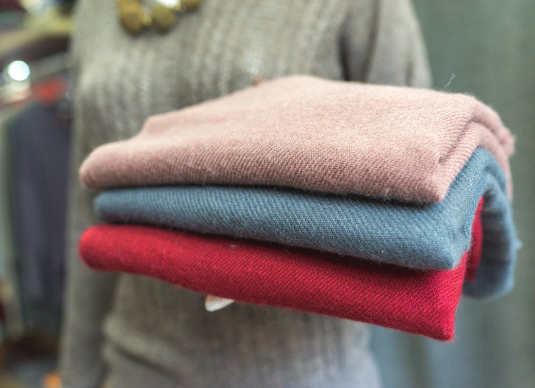 Pull en cachemire pour femme : Quelles couleurs pour ce printemps ?