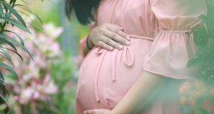 5 tendances mode pour les femmes enceintes tendance mode pour femme enceinte