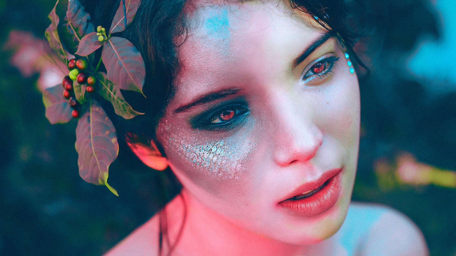 Les associations yeux et bouche pour un maquillage parfait