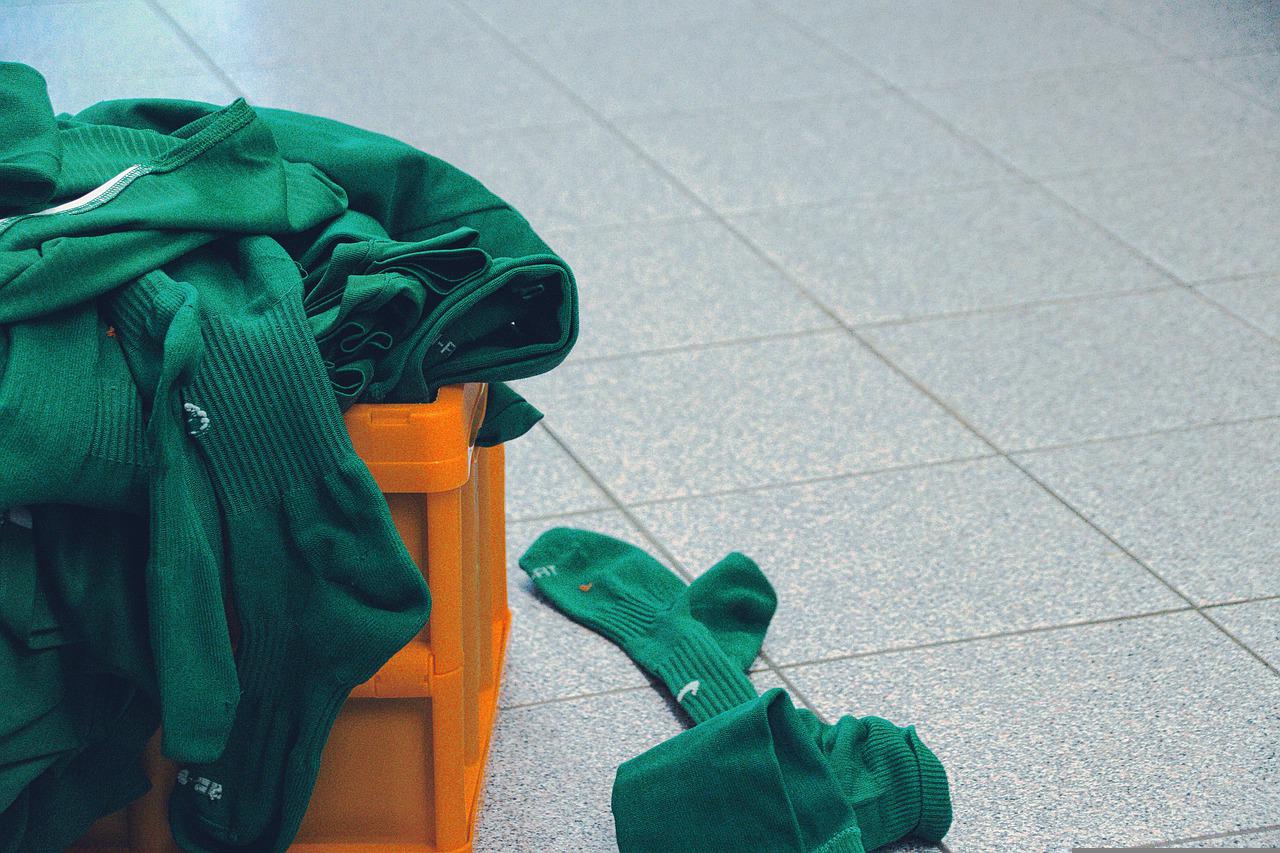 Comment enlever les mauvaises odeurs des vêtements sans les laver