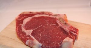 Faut-il laver sa viande avant de la cuire ? laver sa viande avant de la cuire