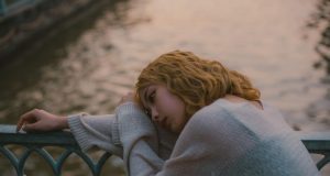 Femme Balance : 3 signes à éviter absolument en amour Femme Balance