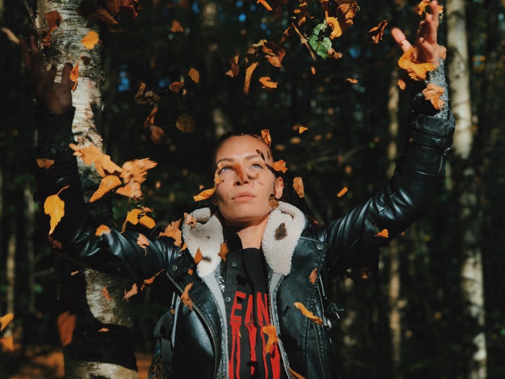 Zara : 3 vestes que toutes les femmes vont porter cet automne !