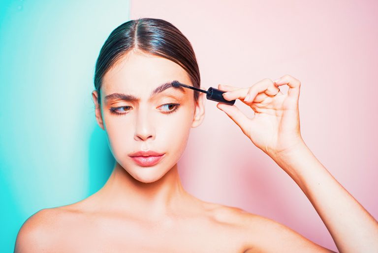 Fluffy Brows : La tendance pour des sourcils au top !