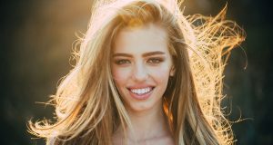 Adoptez le blush blanc pour un teint lumineux blush blanc