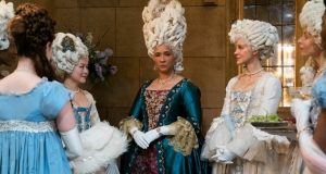 La chronique des Bridgerton : Première image de Lady Danburry dans le spin off de la série ! spin off La chronique des Bridgerton