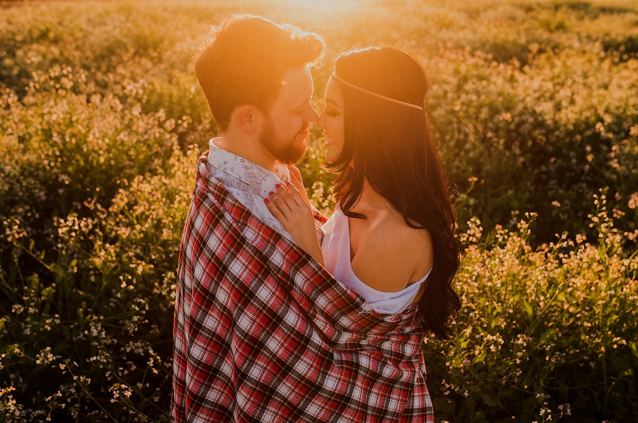 Les 4 signes qui pourraient bien trouver l’amour au mois de janvier 2023 !