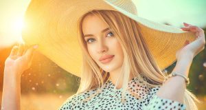 Curve Cut : Cette coupe est la préférée des cheveux fins Curve Cut