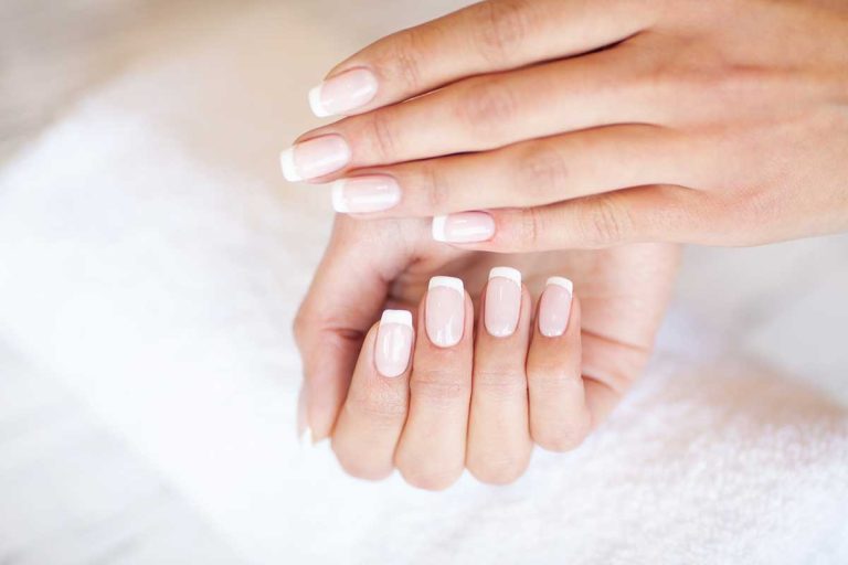 Vanilla French Nails : La nouvelle manucure préférée des stars