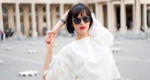 Carré court : La coupe qui fera sensation au printemps !