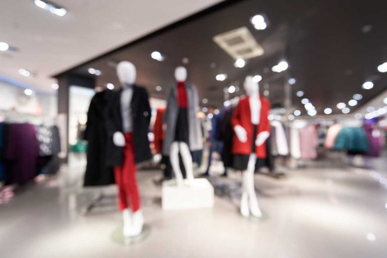 Ce jean Boohoo est le plus tendance du printemps