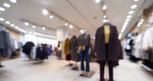 Cette veste en jean Boohoo est parfaite pour le printemps veste en jean Boohoo