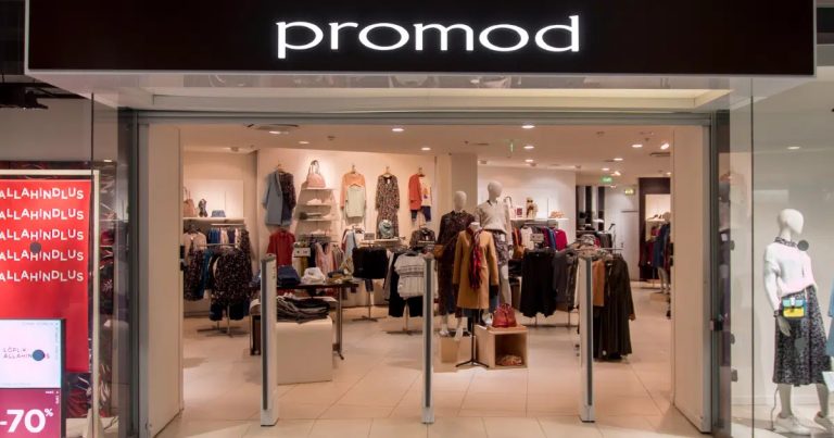 Les femmes adorent toutes cette superbe combinaison Promod