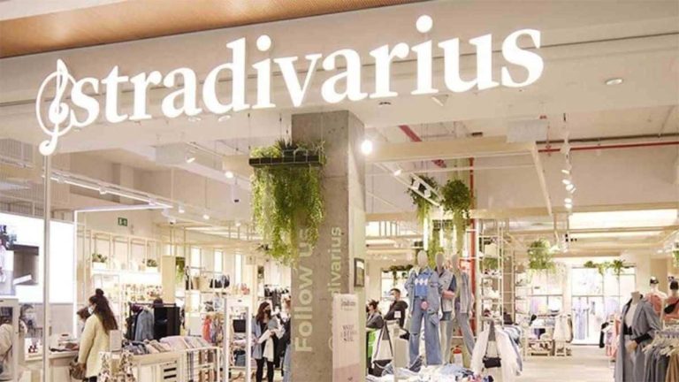 Vous ne pourrez pas résister à cette jupe Stradivarius