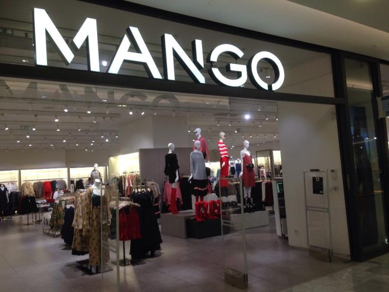 Ce pantalon parachute Mango est un indispensable 