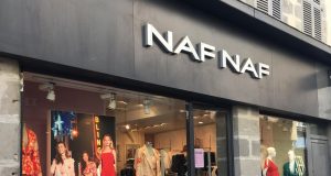 Ce blazer Naf Naf sera tout bientôt en rupture de stock blazer Naf Naf