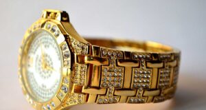 Montre de luxe, le cadeau parfait pour une femme ou une mère montre de luxe