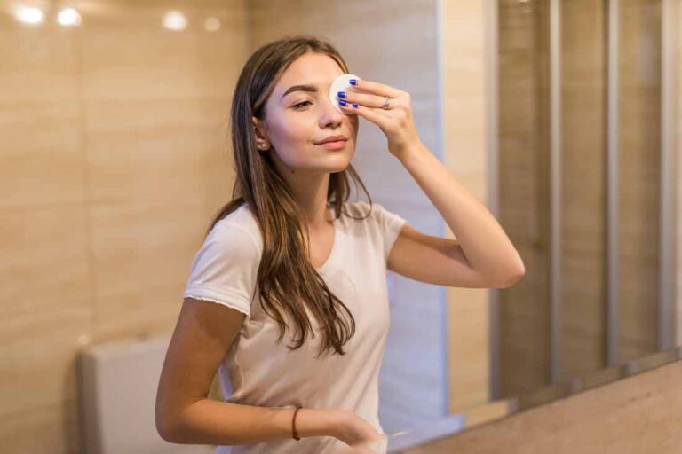 Quels sont les soins indispensables pour la beauté des yeux ?