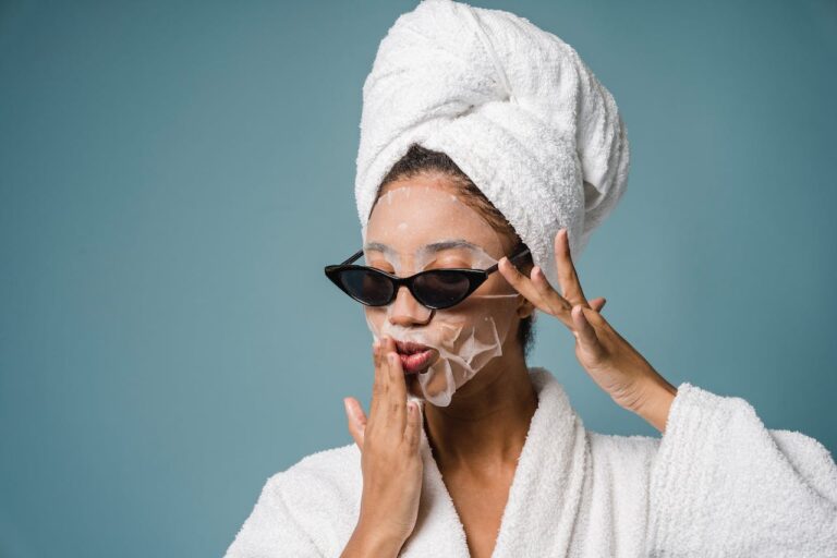 Le pouvoir des masques en tissu : Pour une peau hydratée et revitalisée