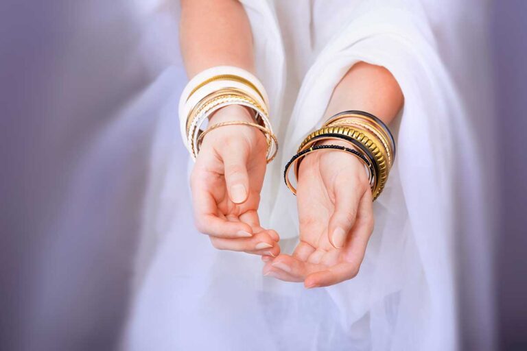 Quelles sont les tendances mode des bracelets pour femme en 2024 ?