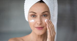 Comment prendre soin de la peau de son visage après 40 ans ? prendre soin de sa peau après 40 ans