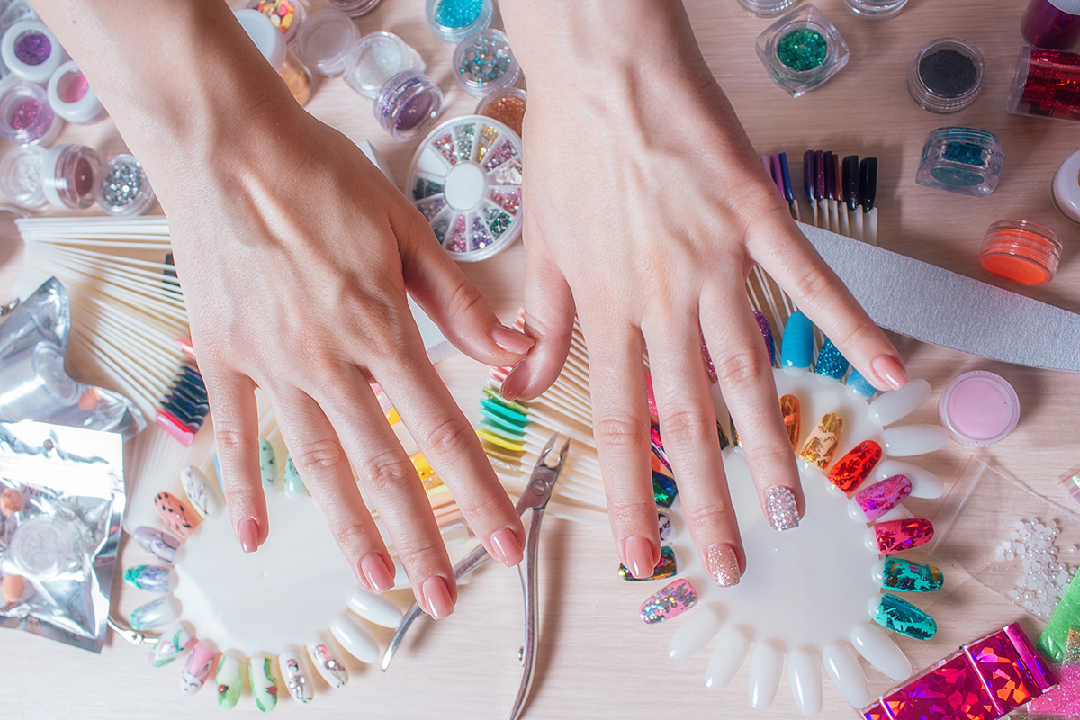 Les meilleurs styles de nail art pour sublimer vos ongles à la plage cet été