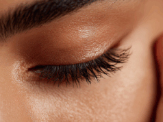 Recourber ses cils sans recourbe-cils : 4 astuces naturelles pour un regard irrésistible
