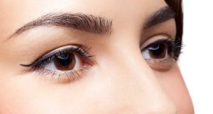 Quelle couleur de cheveux choisir pour les yeux marron selon votre teint ? couleur de cheveux choisir pour les yeux marron