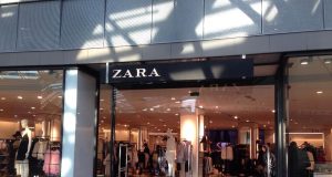 La robe longue Zara que toutes les femmes s’arrachent ! robe longue Zara