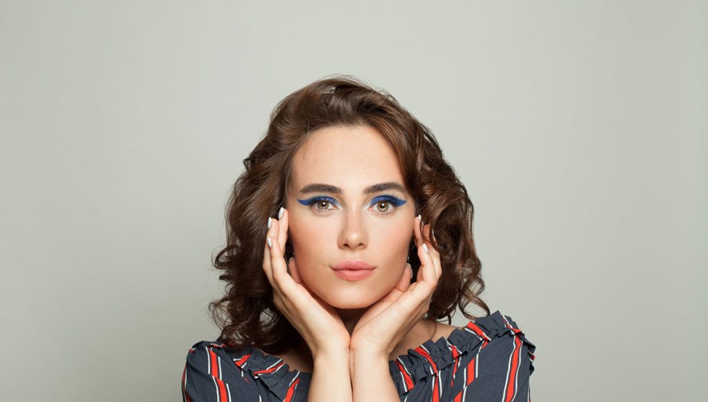 maquillage bleu