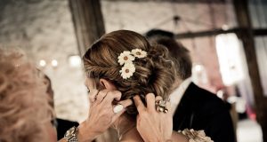 Quelle coiffure de mariée choisir cet été? coiffure de mariée