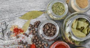 Comment conserver vos herbes aromatiques plus longtemps conserver vos herbes aromatiques