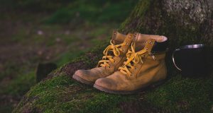 Les astuces à essayer si vos chaussures sentent mauvais ! astuce chaussure mauvaise odeur