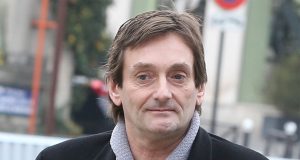 Touche pas à mon poste : Un proche de Pierre Palmade le laisse tomber Un proche de Pierre Palmade le laisse tomber