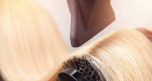 Amandine Petit adopte la coiffure tendance du printemps Amandine Petit coiffure tendance