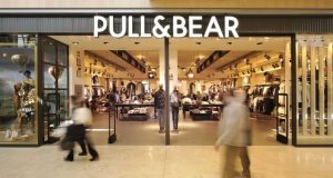 Cette veste Pull & Bear est le must have du printemps veste Pull & Bear