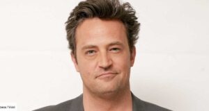 Matthew Perry, l’acteur de la série Friends est décédé à l’âge de 54 ans Matthew Perry